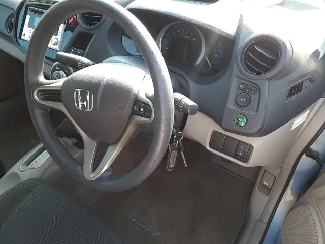 HONDA INSIGHT 2010