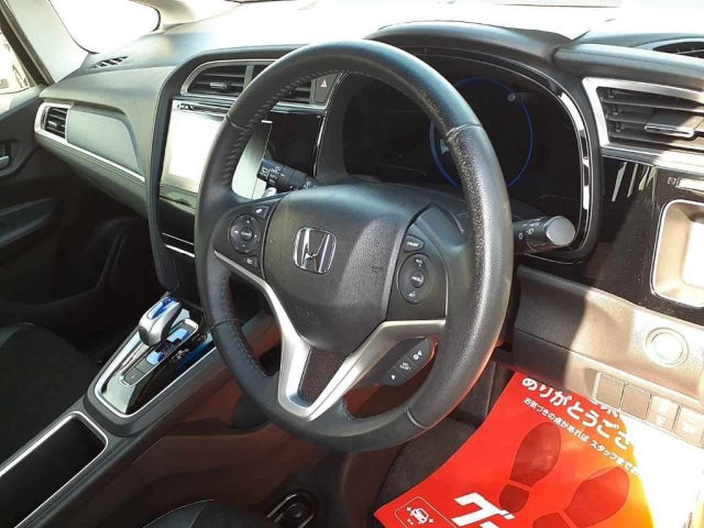 HONDA SHUTTLE 2015