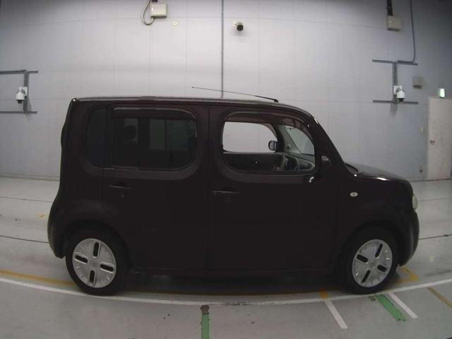 NISSAN CUBE 2011