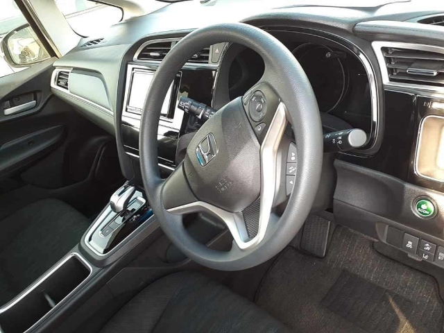 HONDA SHUTTLE 2020