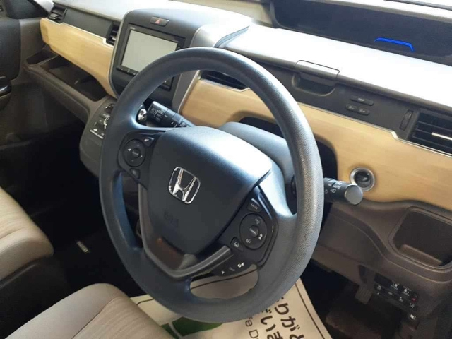 HONDA FREED 2017