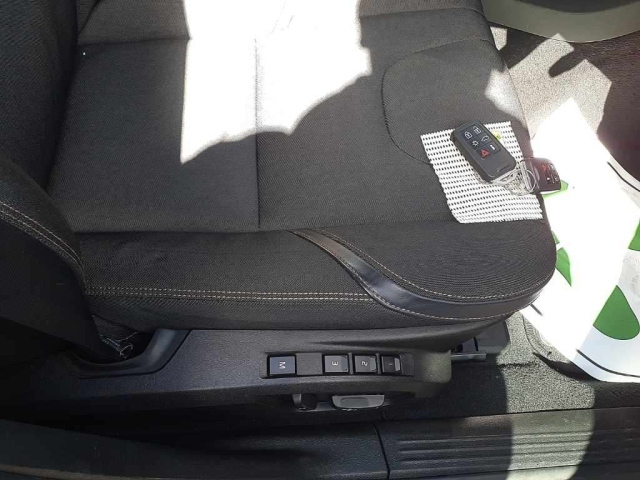 VOLVO V40 2014