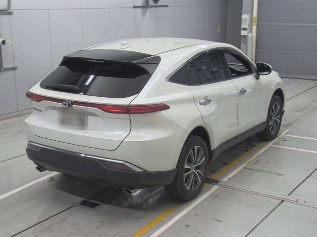 TOYOTA HARRIER 2022