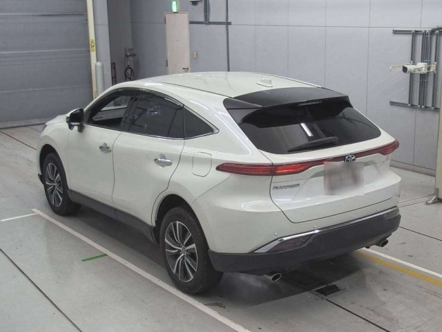 TOYOTA HARRIER 2022