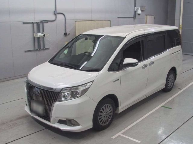 TOYOTA ESQUIRE 2015
