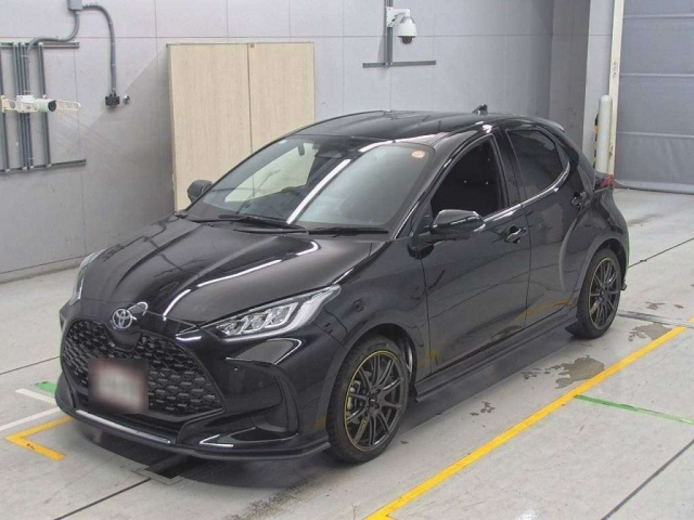 TOYOTA YARIS 2024