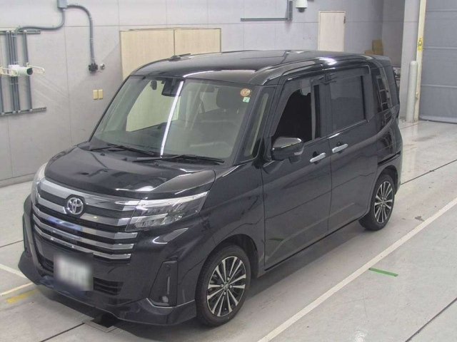 TOYOTA ROOMY 2023