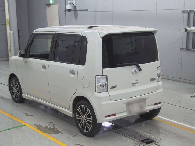 DAIHATSU MOVE CONTE 2014