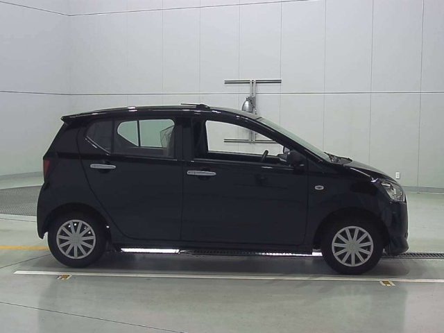 DAIHATSU MIRA E S 2024