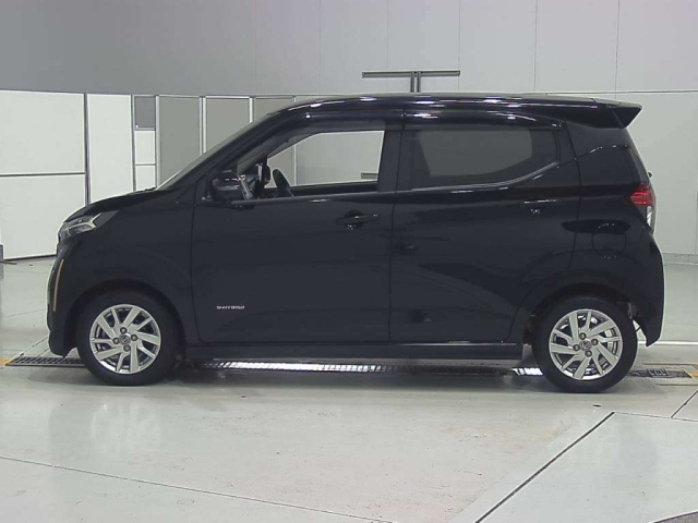 NISSAN DAYZ 2020