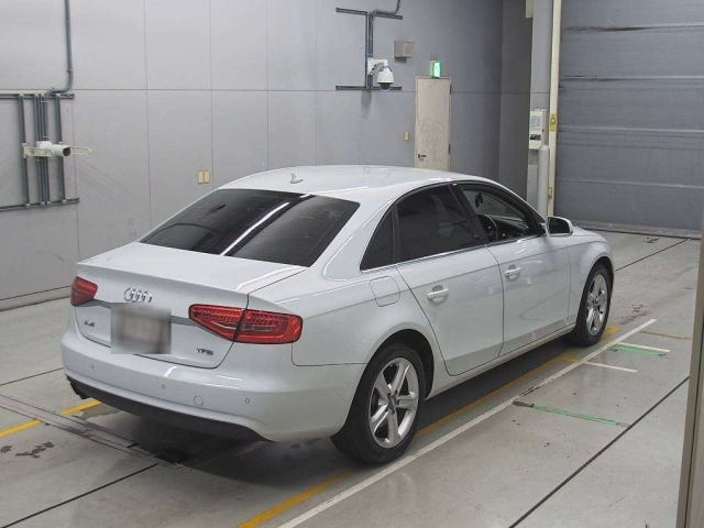 AUDI A4 2015