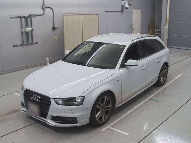 AUDI A4 2014