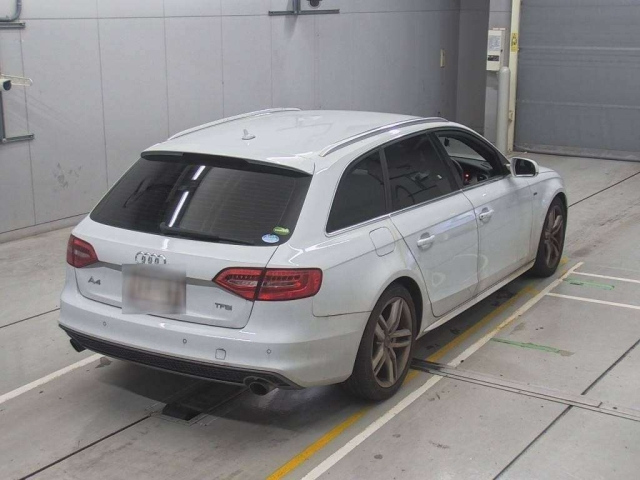 AUDI A4 2014