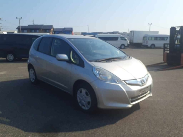 HONDA FIT 2013