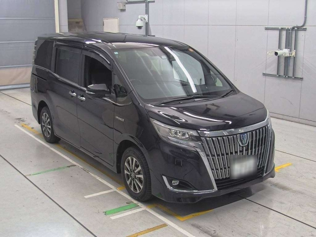 TOYOTA ESQUIRE 2020