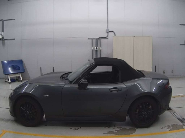 MAZDA ROADSTER 2019