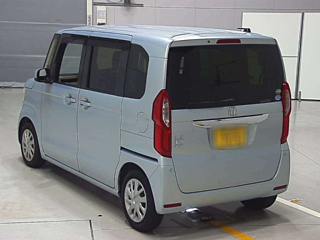 HONDA N BOX 2017