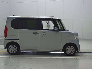 HONDA N BOX 2017