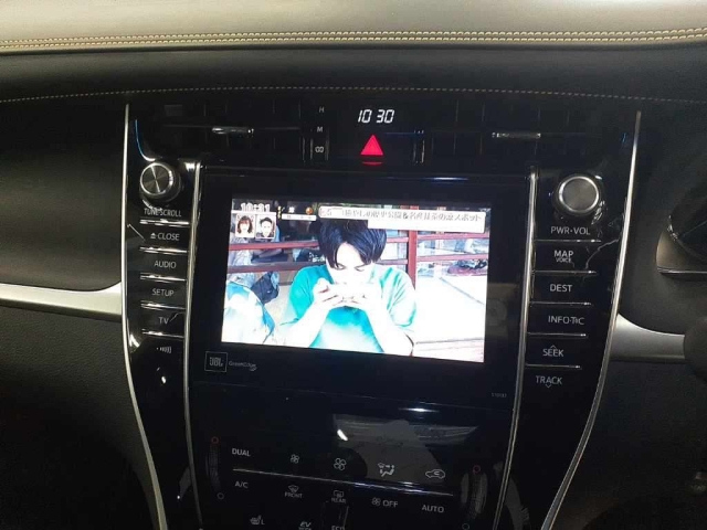 TOYOTA HARRIER 2016