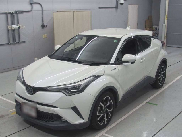 TOYOTA C-HR 2018
