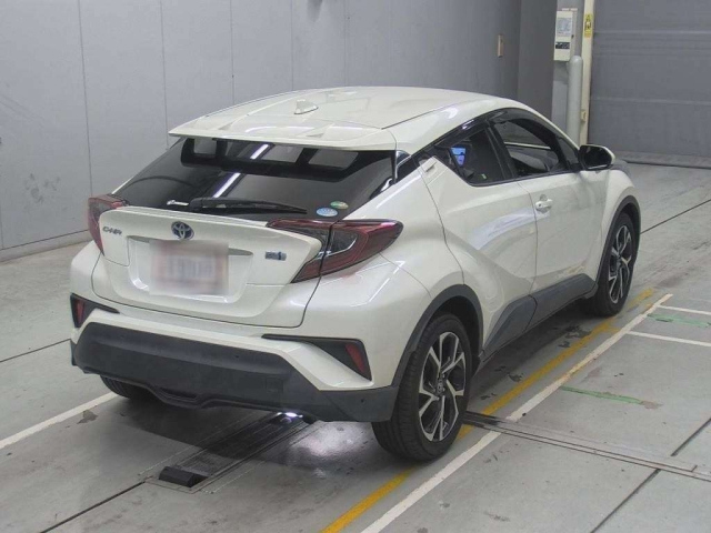TOYOTA C-HR 2018