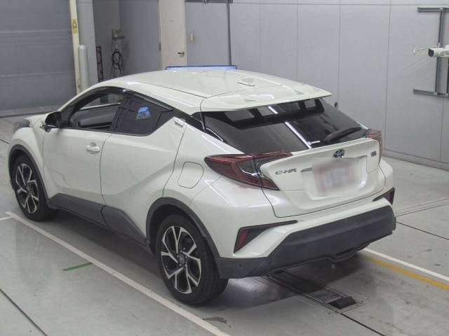 TOYOTA C-HR 2018
