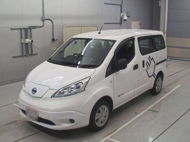 NISSAN NV200 2016