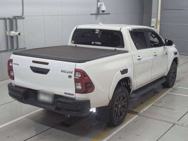 TOYOTA HILUX 2022