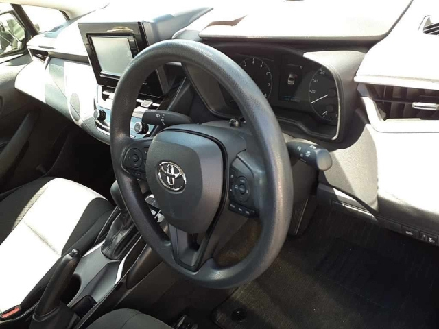 TOYOTA COROLLA 2023