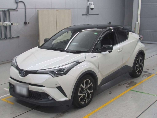 TOYOTA C-HR 2017