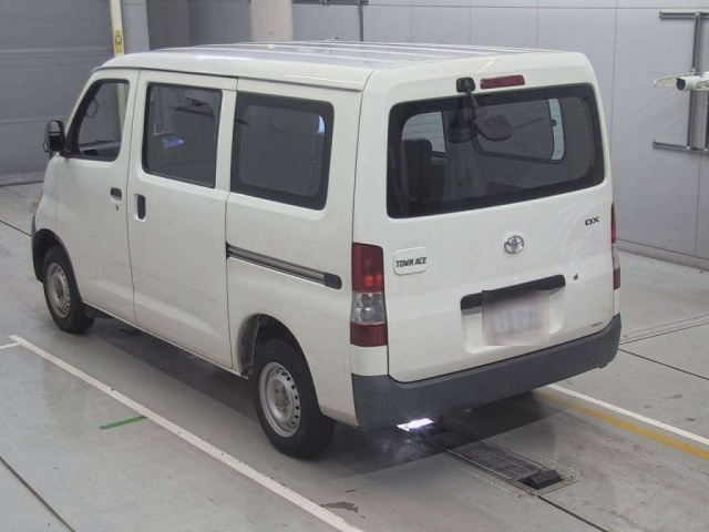 TOYOTA TOWN ACE VAN 2017