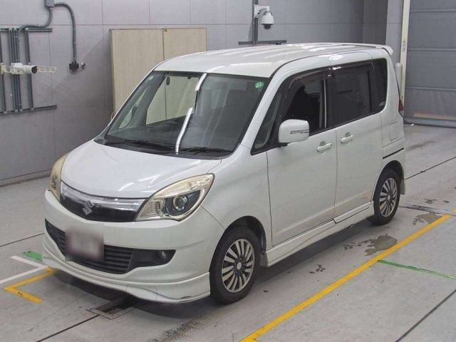 SUZUKI SOLIO 2011