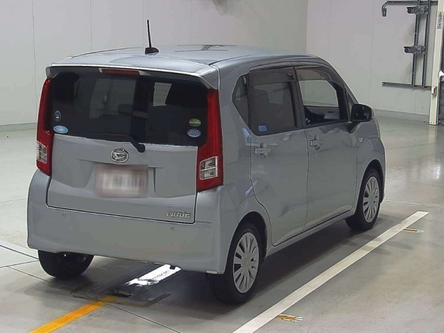 DAIHATSU MOVE 2016