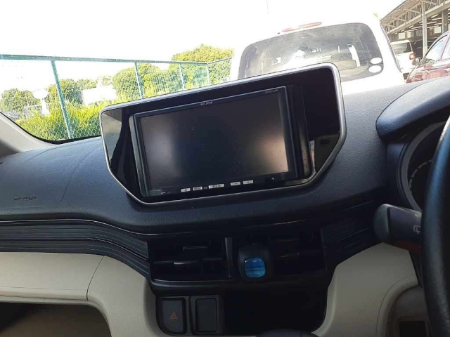 DAIHATSU MOVE 2016