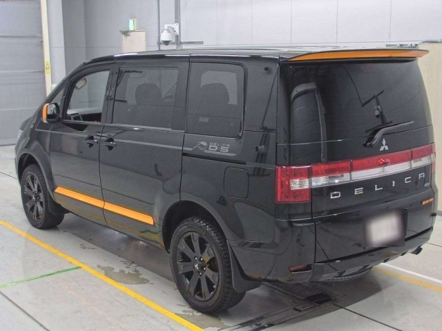 MITSUBISHI DELICA D5 2018