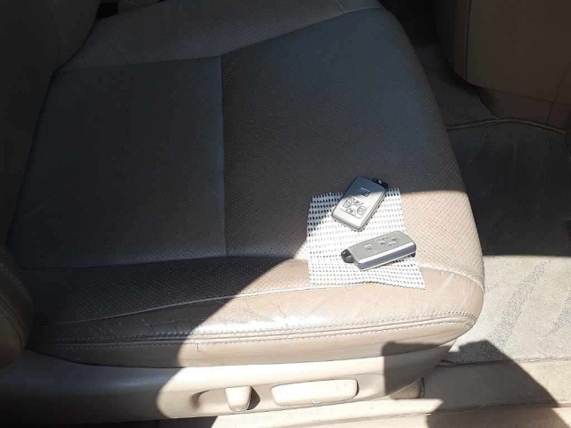 TOYOTA ALPHARD 2009
