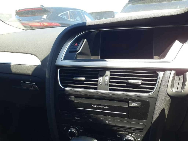 AUDI A4 2015