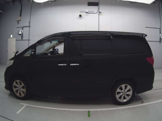 TOYOTA ALPHARD 2009