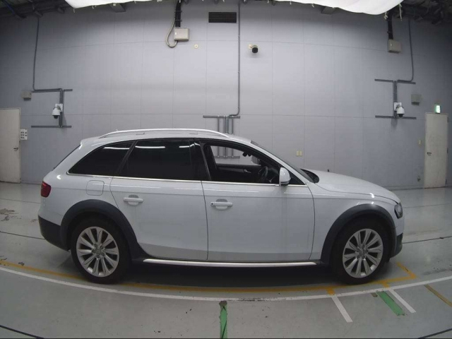 AUDI A4 2015