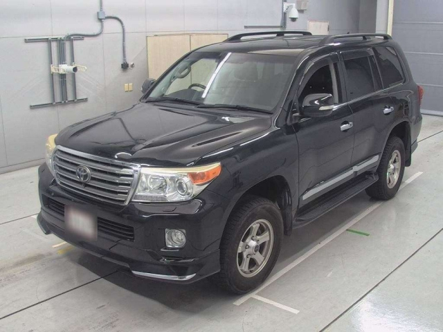 TOYOTA LAND CRUISER 2013