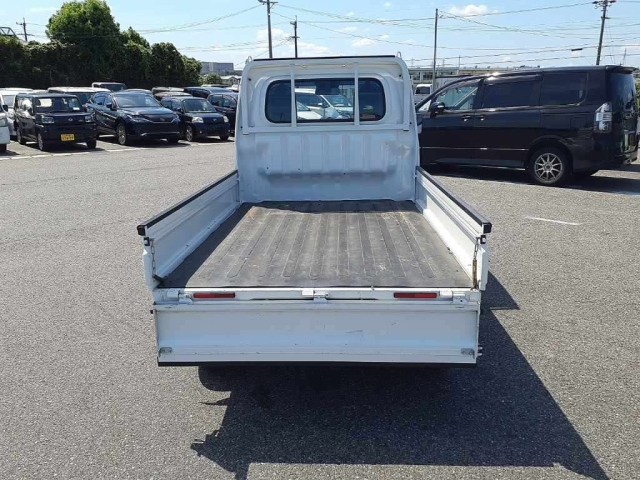 DAIHATSU HIJET TRUCK 2019