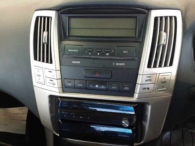 TOYOTA HARRIER 2012