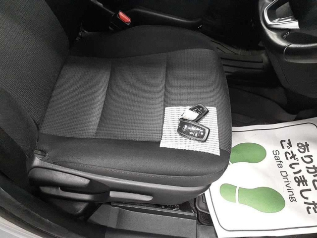TOYOTA SIENTA 2021