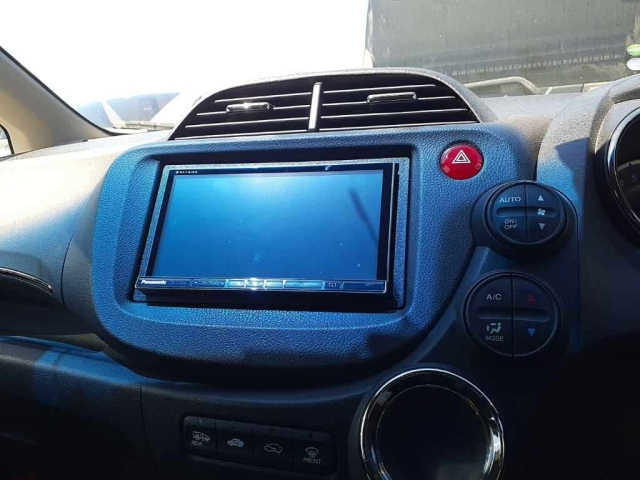 HONDA FIT SHUTTLE 2012