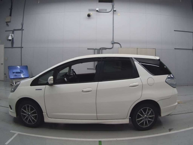 HONDA FIT SHUTTLE 2012