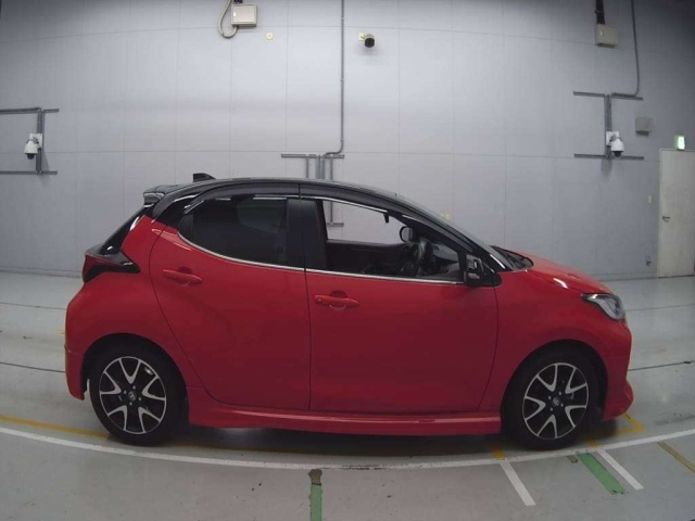 TOYOTA YARIS 2023