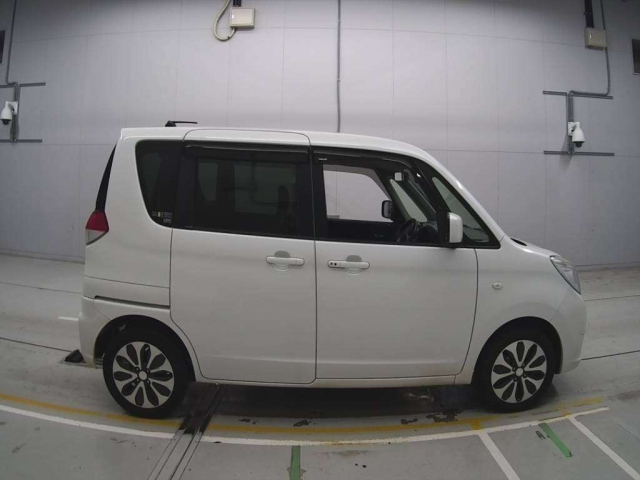 SUZUKI SOLIO 2014