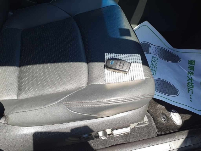 TOYOTA HARRIER 2021