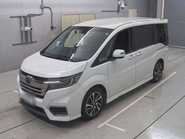 HONDA STEP WAGON 2017