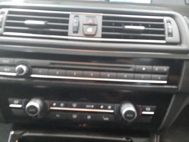BMW 5 SERIES 2011